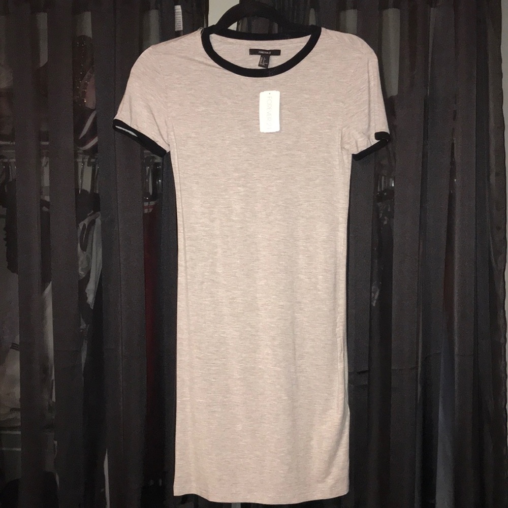 Short dress gray
